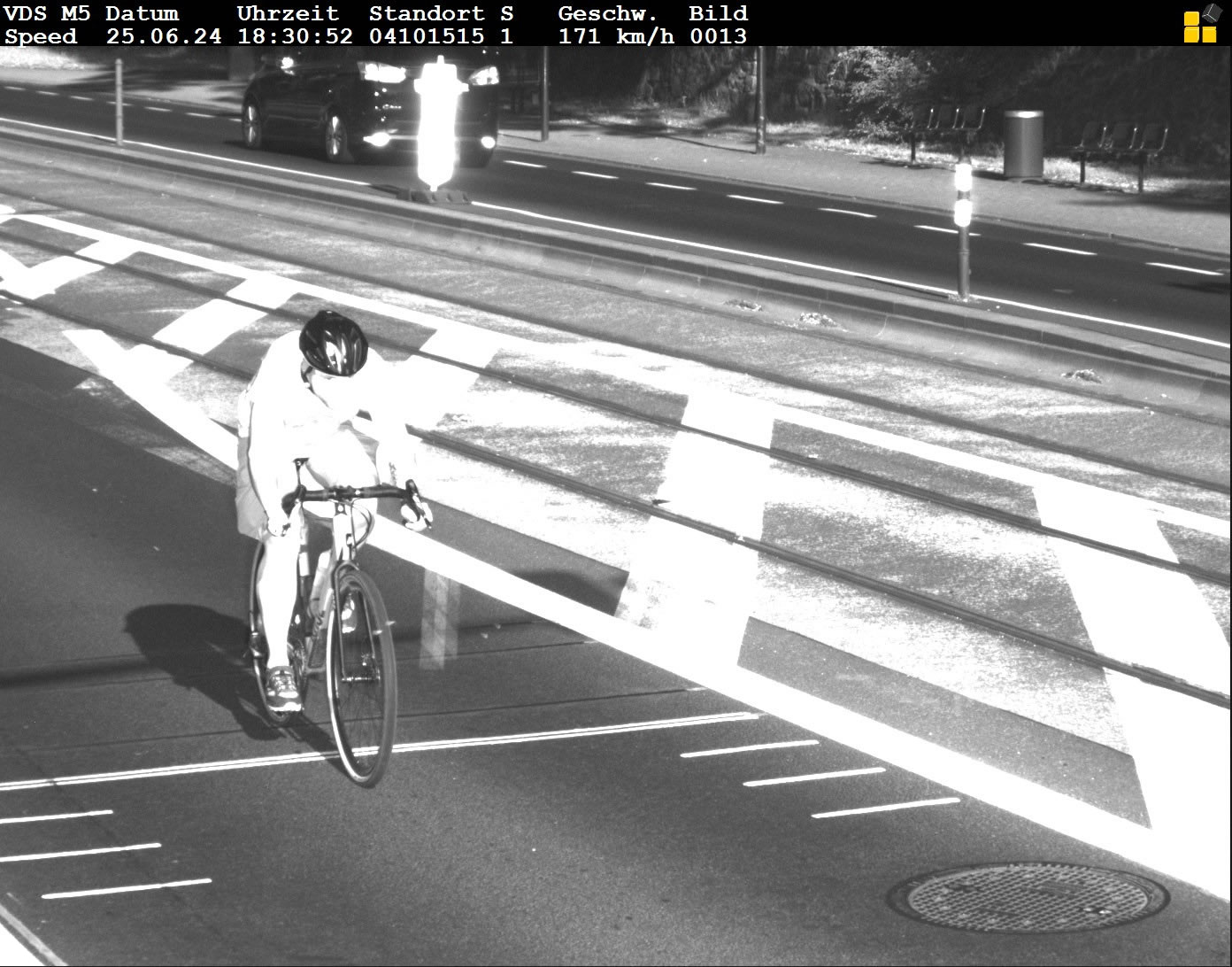 Bild zeigt Fehlmessung Blitzer Bautzner Strasse Dresden Fahrrad 171 kmh